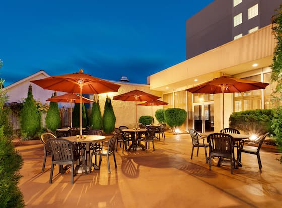 Holiday Inn Norwich by IHG is a family friendly hotel in Norwich, Connecticut (CT)