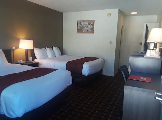 Econo Lodge Downtown is a family friendly hotel in Colorado Springs, Colorado (CO)
