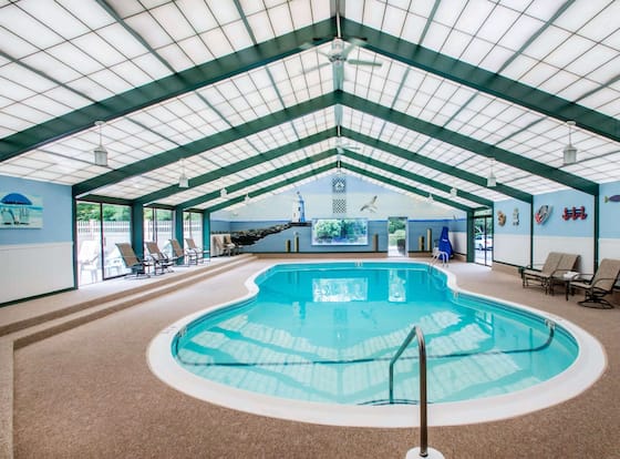 Quality Inn Old Saybrook - Westbrook is a family friendly hotel in Old Saybrook Center, Connecticut (CT)