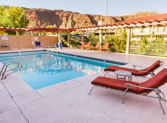 Hotel Moab Downtown is a family friendly hotel in Moab, Utah (UT)