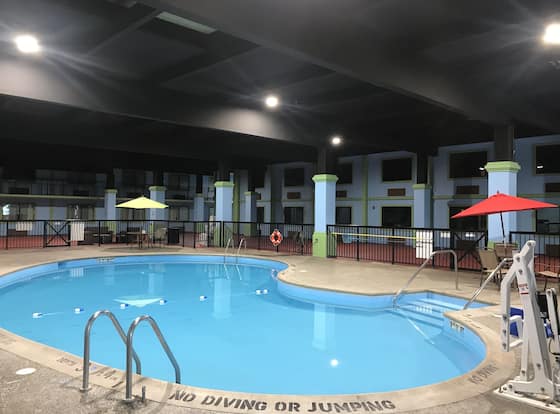 Quality Inn is a family friendly hotel in Vincennes, Indiana (IN)