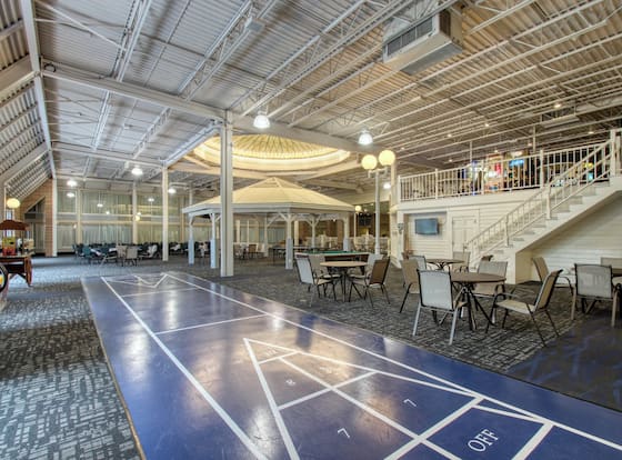Radisson Hotel and Conference Center Fond du Lac is a family friendly hotel in Fond du Lac, Wisconsin (WI)