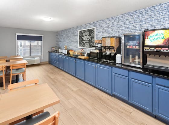 AmericInn by Wyndham Reedsburg is a family friendly hotel in Reedsburg, Wisconsin (WI)
