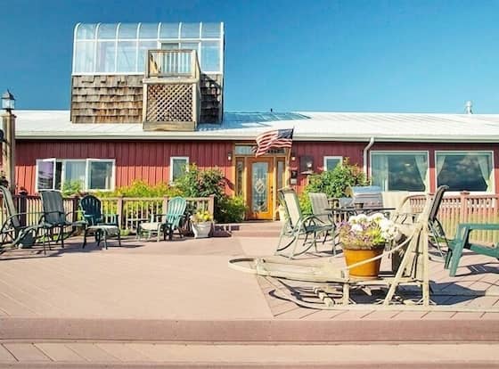 Pioneer Ridge B&B Inn is a family friendly hotel in Wasilla, Alaska (AK)