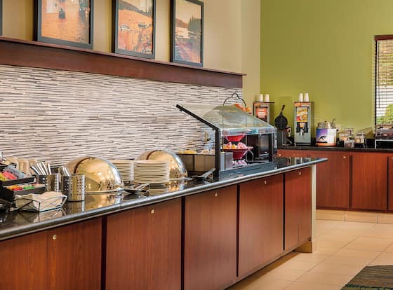 Residence Inn by Marriott Lake Oswego is a family friendly hotel in Lake Oswego, Oregon (OR)
