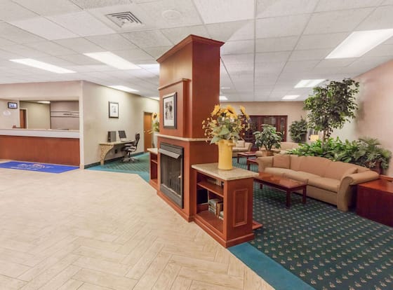 Baymont by Wyndham Michigan City is a family friendly hotel in Michigan City, Indiana (IN)