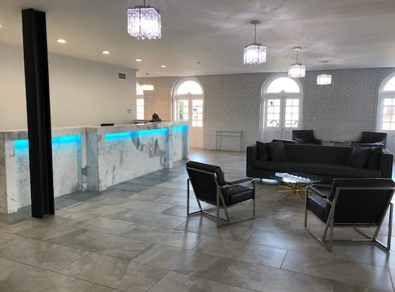 Midtown Hotel - Downtown New Orleans is a family friendly hotel in New Orleans, Louisiana (LA)