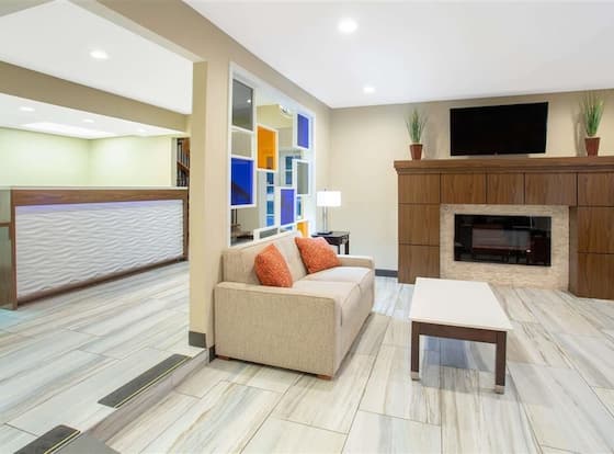 Hawthorn Suites by Wyndham Indianapolis North is a family friendly hotel in Indianapolis, Indiana (IN)