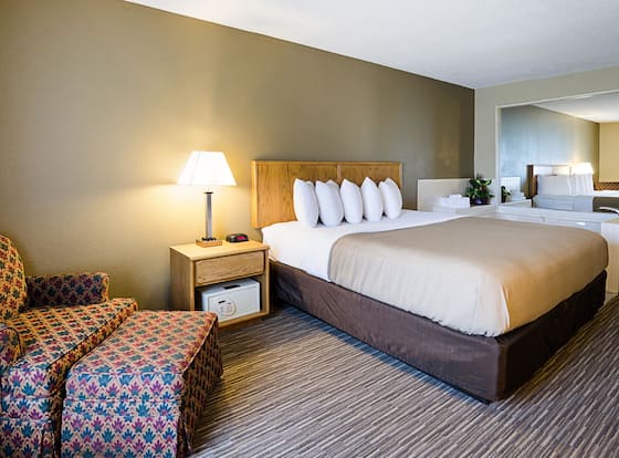 Quality Inn is a family friendly hotel in Princeton, West Virginia (WV)
