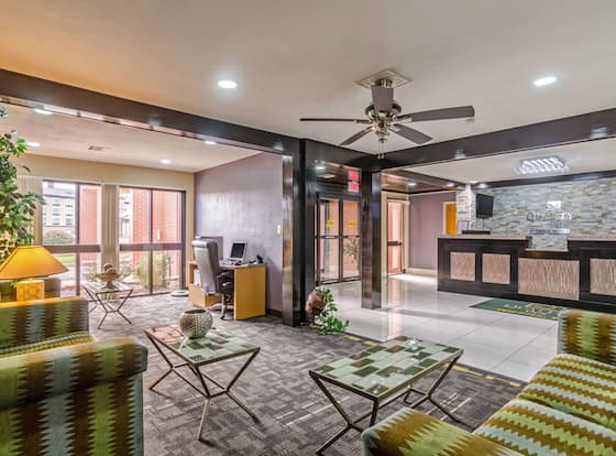 Quality Inn South is a family friendly hotel in Wichita, Kansas (KS)
