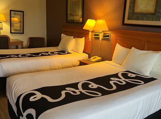 La Quinta Inn by Wyndham Bossier City is a family friendly hotel in Bossier City, Louisiana (LA)
