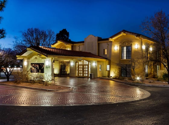 La Quinta Inn by Wyndham Albuquerque Northeast is a family friendly hotel in Albuquerque, New Mexico (NM)
