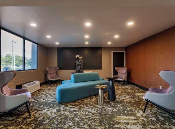 Comfort Inn & Suites Nashville Downtown – Stadium is a family friendly hotel in Nashville, Tennessee (TN)
