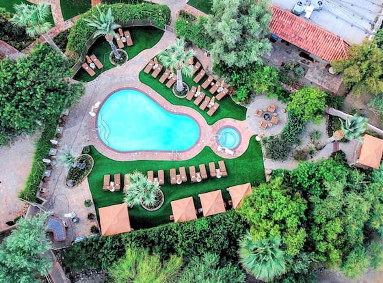 Hermosa Inn is a family friendly hotel in Paradise Valley, Arizona (AZ)