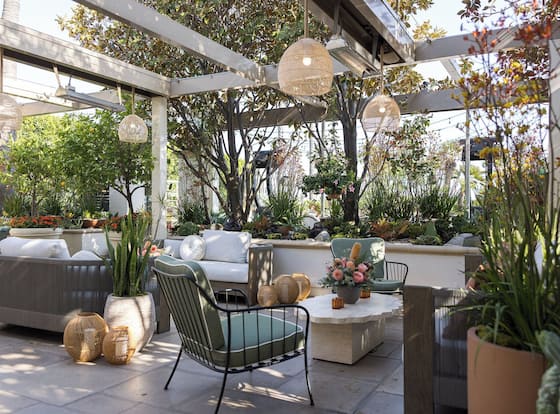 Four Seasons Los Angeles at Beverly Hills is a family friendly hotel in Los Angeles, California (CA)