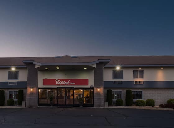 Red Roof Inn Hartford - Vernon is a family friendly hotel in Rockville, Connecticut (CT)