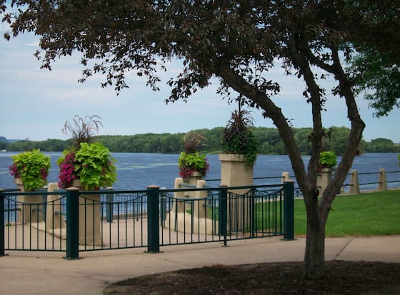 Radisson Hotel La Crosse is a family friendly hotel in La Crosse, Wisconsin (WI)