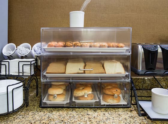 Comfort Inn Naugatuck-Shelton, CT is a family friendly hotel in Naugatuck, Connecticut (CT)