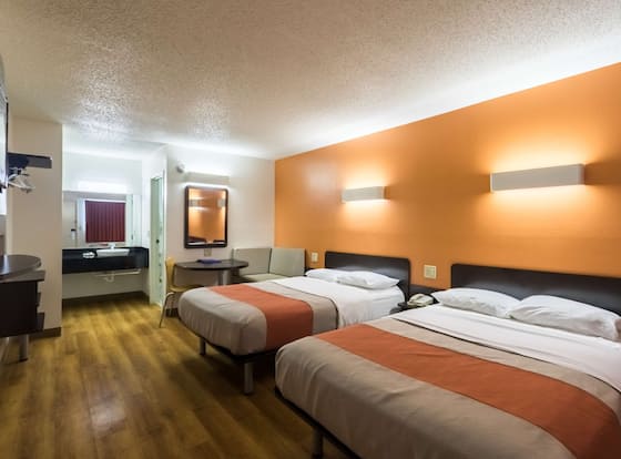 Motel 6 Crawfordsville, IN is a family friendly hotel in Crawfordsville, Indiana (IN)