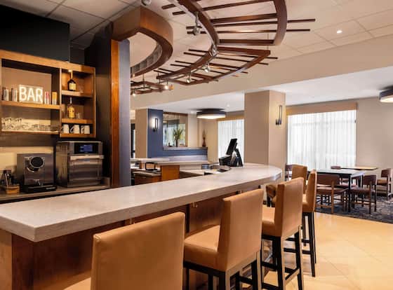 Hyatt Place Atlanta Airport-South is a family friendly hotel in College Park, Georgia (GA)