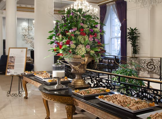 Le Pavillon, New Orleans, a Tribute Portfolio Hotel is a family friendly hotel in New Orleans, Louisiana (LA)