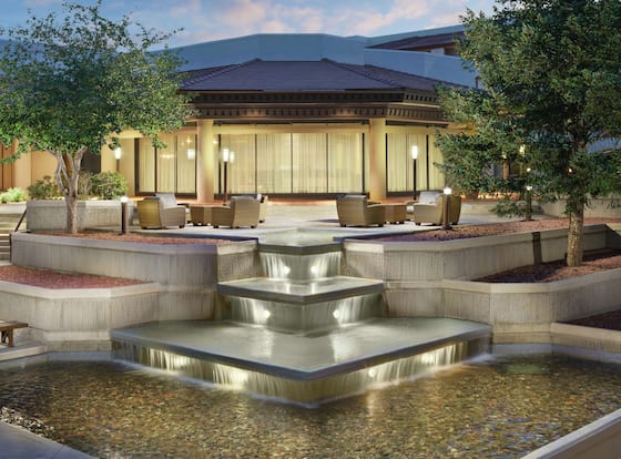 DoubleTree by Hilton Colorado Springs is a family friendly hotel in Colorado Springs, Colorado (CO)