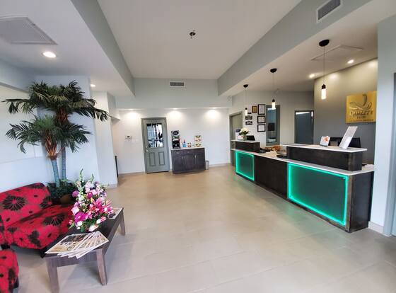 Quality Inn & Conference Center is a family friendly hotel in Panama City, Florida (FL)