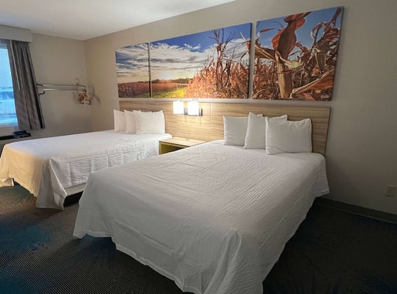 Days Inn by Wyndham Jamestown is a family friendly hotel in Jamestown, North Dakota (ND)