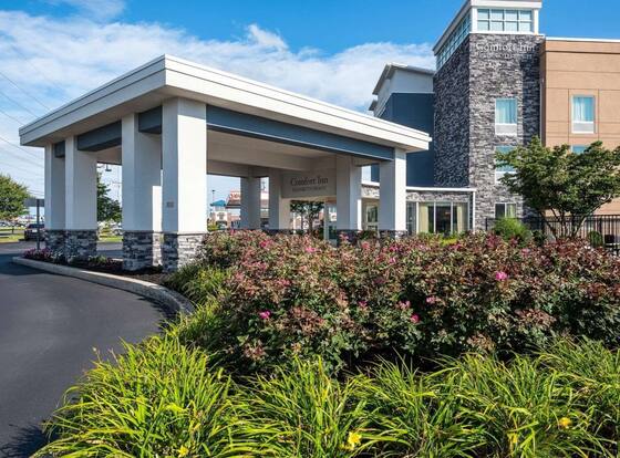 Comfort Inn Rehoboth Beach is a family friendly hotel in Rehoboth Beach, Delaware (DE)