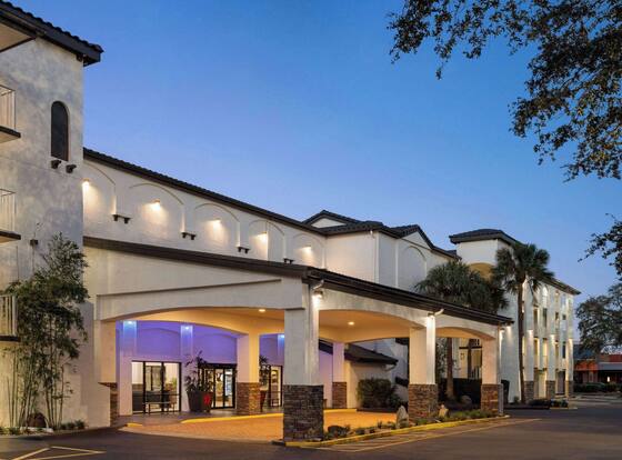 Mai Hana Hotel- Intl Drive, Trademark Collection by Wyndham is a family friendly hotel in Orlando, Florida (FL)