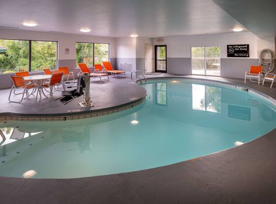 Hampton Inn Charleston-Downtown is a family friendly hotel in Charleston, West Virginia (WV)