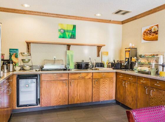 Quality Inn & Suites Golden - Denver West is a family friendly hotel in Golden, Colorado (CO)