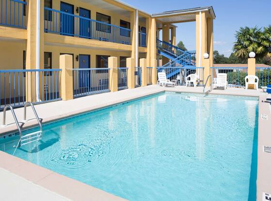Days Inn by Wyndham Enterprise is a family friendly hotel in Enterprise, Alabama (AL)