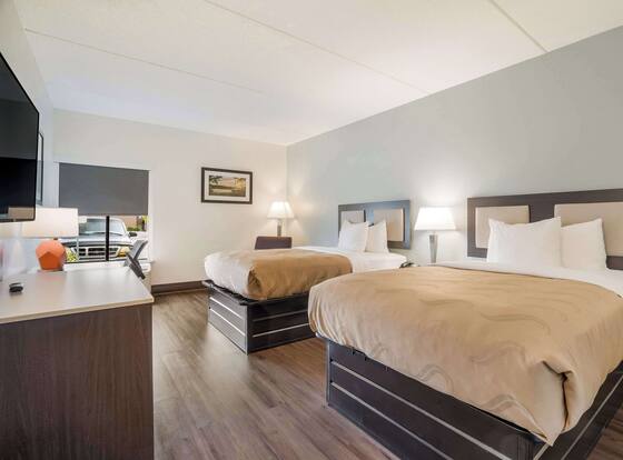 Quality Inn Jacksonville near Camp Lejeune is a family friendly hotel in Jacksonville, North Carolina (NC)