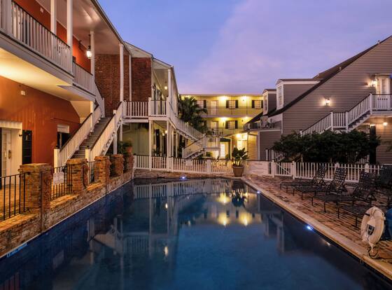 New Orleans Courtyard Hotel and Suites by the French Quarter is a family friendly hotel in New Orleans, Louisiana (LA)