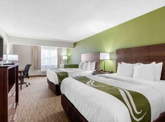 Quality Inn & Suites Mountain Home North is a family friendly hotel in Mountain Home, Arkansas (AR)