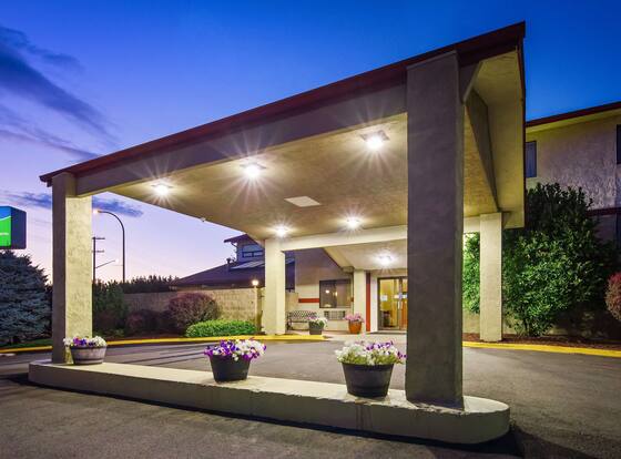 SureStay Hotel by Best Western Ellensburg is a family friendly hotel in Ellensburg, Washington (WA)
