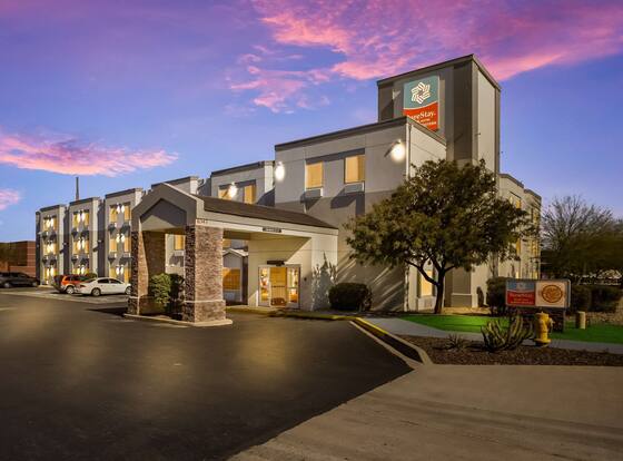SureStay Plus by Best Western Mesa Superstition Springs is a family friendly hotel in Mesa, Arizona (AZ)