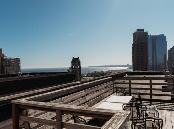 Astor Hotel is a family friendly hotel in Milwaukee, Wisconsin (WI)