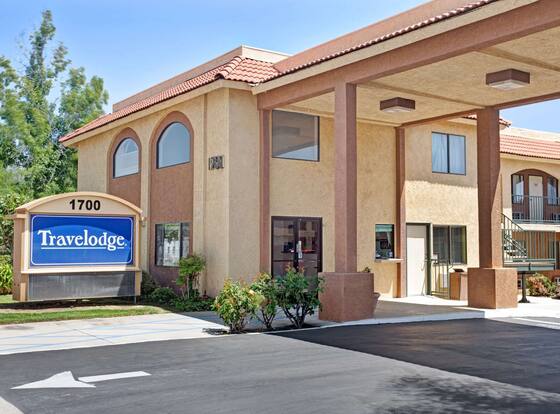 Travelodge by Wyndham Banning CA Near Casino/Outlet Mall is a family friendly hotel in Banning, California (CA)