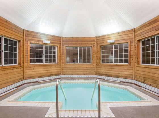 Days Inn by Wyndham Marquette is a family friendly hotel in Marquette, Michigan (MI)