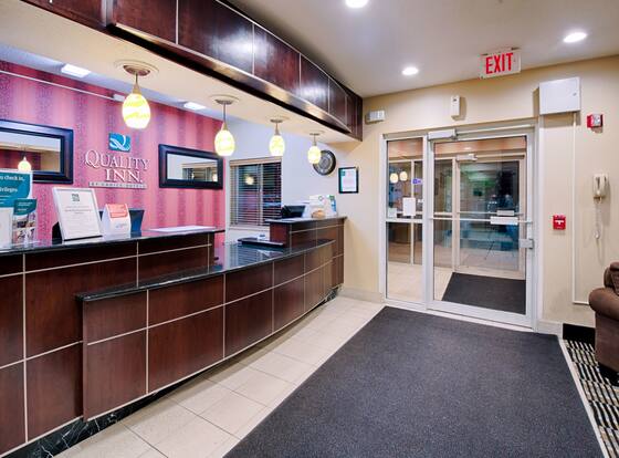 Quality Inn - In the business district is a family friendly hotel in Brooklyn Center, Minnesota (MN)