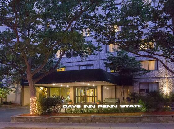 Days Inn by Wyndham Penn State is a family friendly hotel in State College, Pennsylvania (PA)