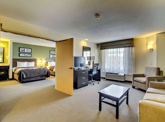 Wingate by Wyndham Bel Air I-95 Exit 77A / APG Area is a family friendly hotel in Edgewood, Maryland (MD)