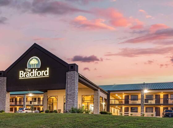 The Bradford Hotel, Ascend Hotel Collection is a family friendly hotel in Springfield, Missouri (MO)