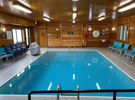 Comfort Inn Near Kokomo Speedway is a family friendly hotel in Kokomo, Indiana (IN)
