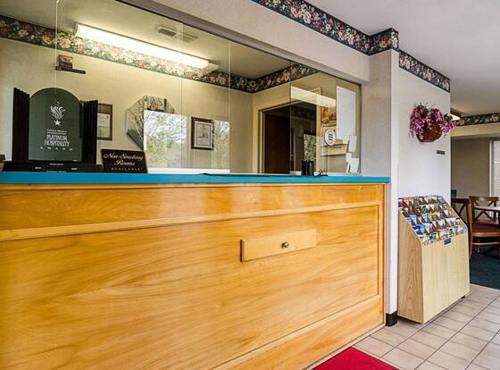 Econo Lodge Richmond is a family friendly hotel in Richmond, Virginia (VA)