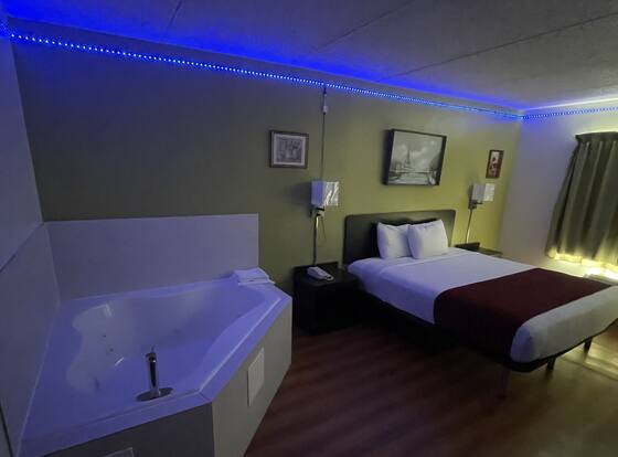 Willow Lodge Willoughby – Cleveland Mentor is a family friendly hotel in Willoughby, Ohio (OH)