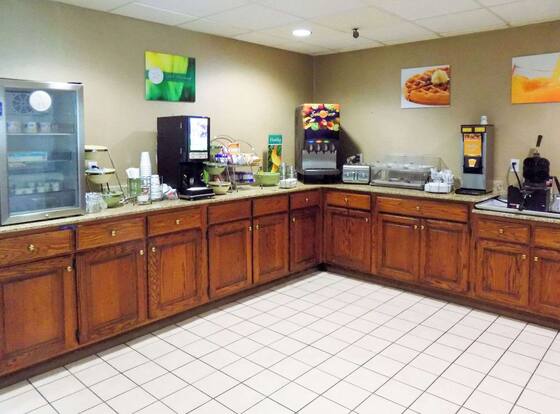 Quality Inn is a family friendly hotel in Kingdom City, Missouri (MO)