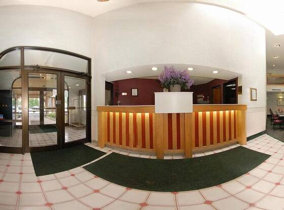 Quality Inn is a family friendly hotel in Elyria, Ohio (OH)